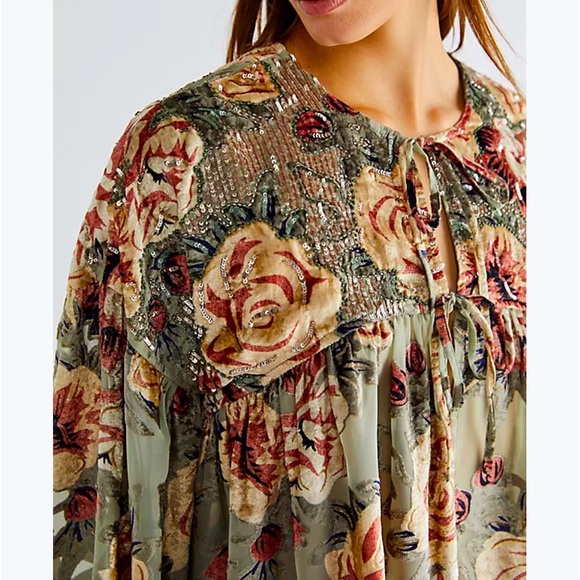 Free People Elsa Crushed Velvet Floral Sequin-Embellished L Tie-Front Green Pink - Picture 3 of 9